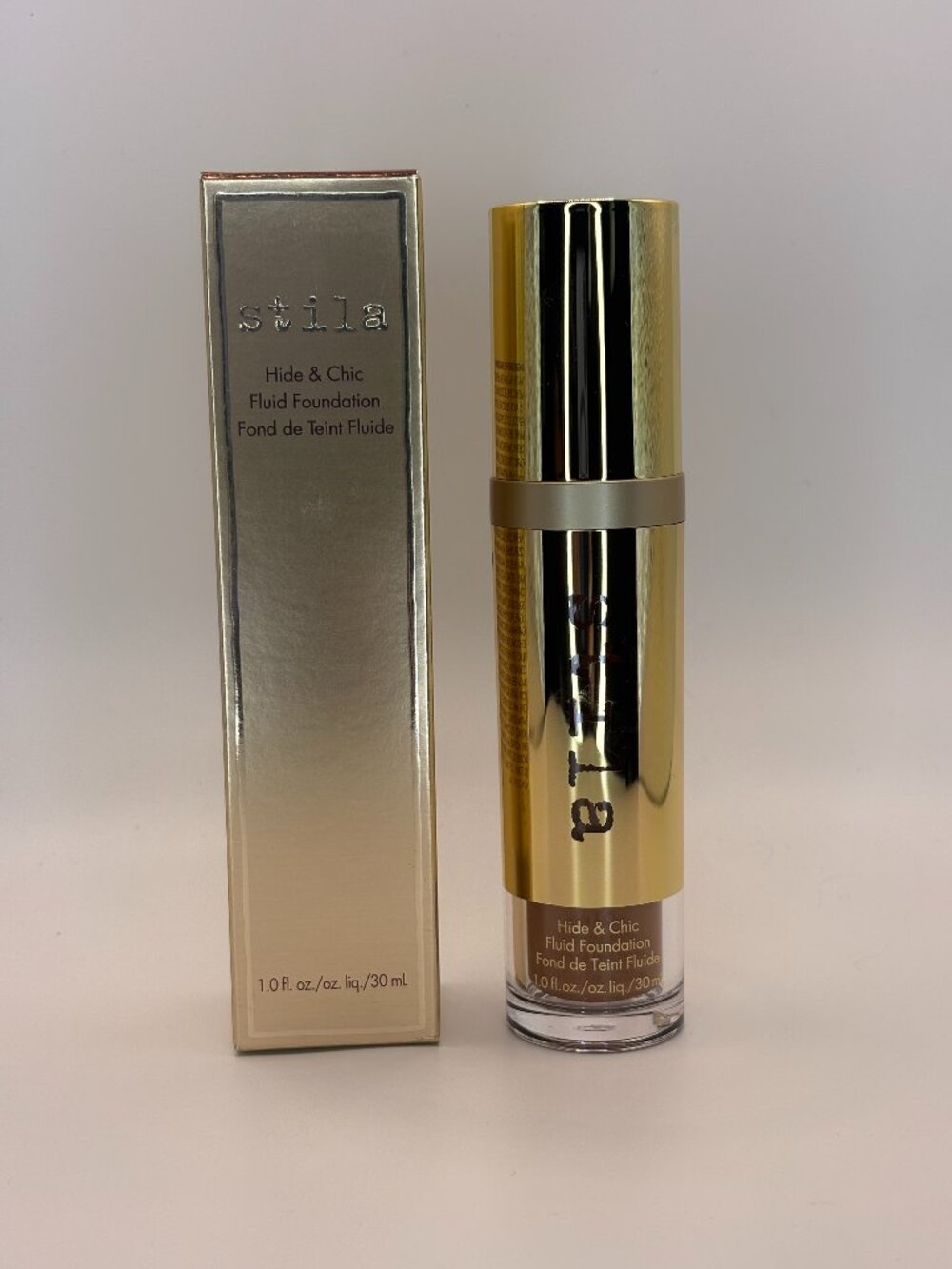 Stila Hide & Chic Fluid Foundation Deep 1 New In Box 1.0 fl oz